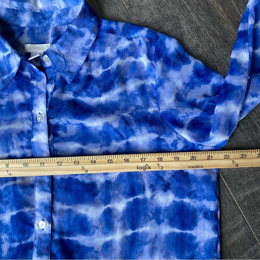 Chicos Blue White Tie Dye Button Down Shirt 3/4 Sleeve Size 1 Medium RN 79984 - Picture 5 of 6